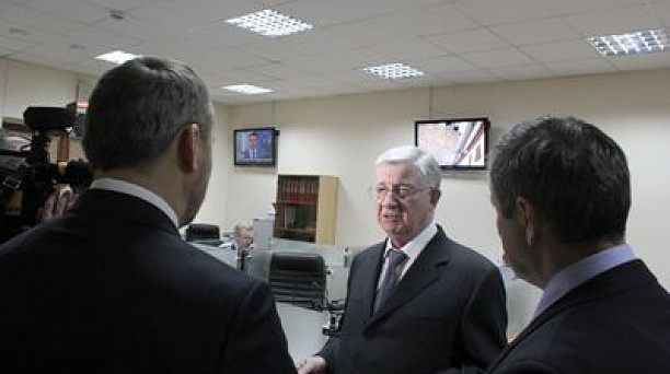 Владимир Евланов предупредил руководителей ЖКХ об ответственности за холод в квартирах горожан