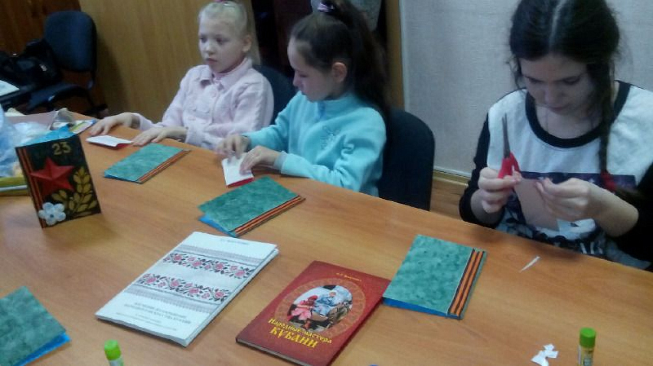 23 февраля в ВОИ Центрального округа поздравили ветеранов Великой Отечественной войны и вооруженных конфликтов (12).jpg