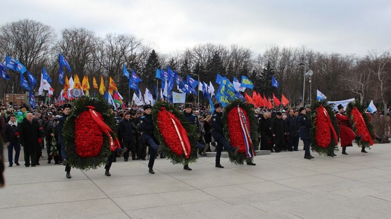 Жители Центрального округа приняли участие в торжественном митинге, посвященном освобождению Краснодара от немецко-фашистских захватчиков