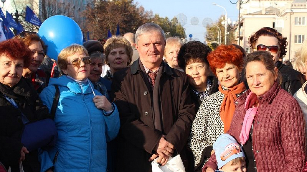 Жители Центрального округа отметили День народного единства