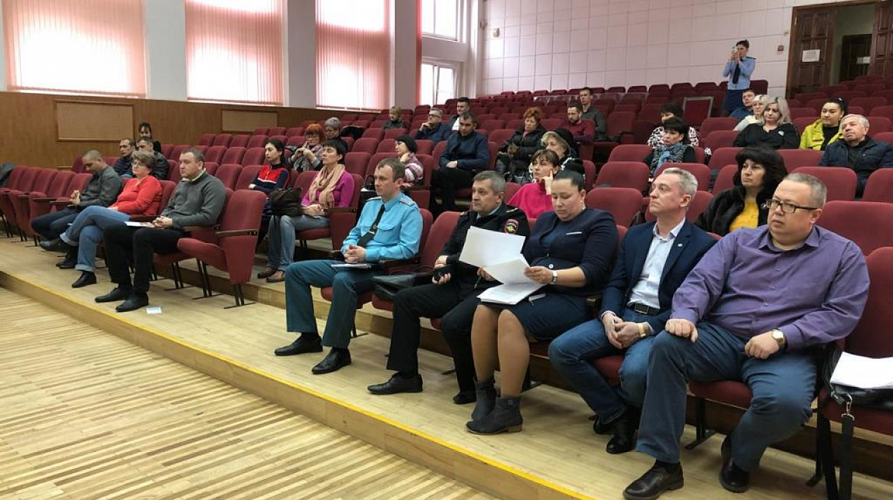 В администрации Западного округа прошло совещание  по вопросам организации предпринимательской деятельности