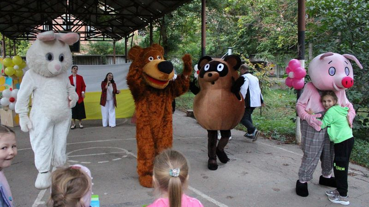 В Центральном округе проходит череда детских праздников
