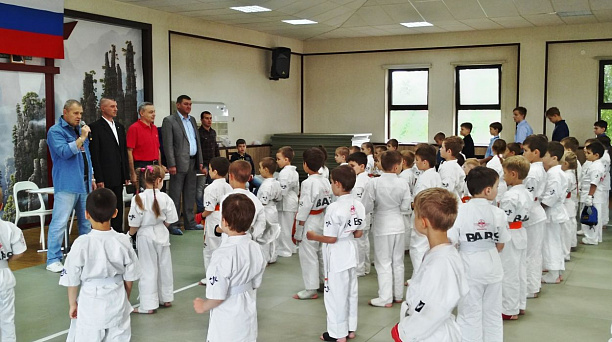 В Западном округе прошли соревнования на кубок главы округа по каратэ