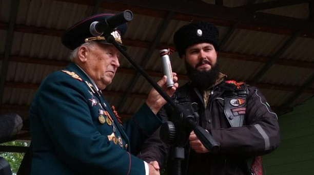 Казаки приняли участие в акции «Дороги Победы»