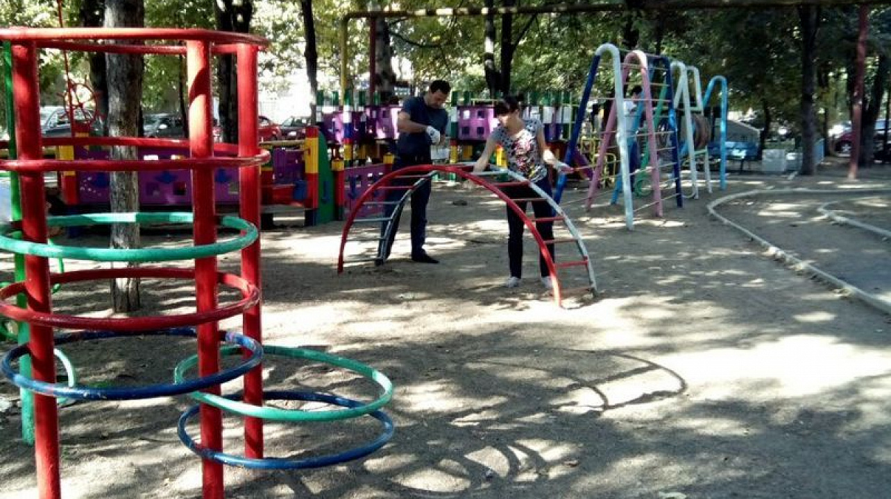 В Западном округе подвели итоги месячника по наведению санитарного порядка