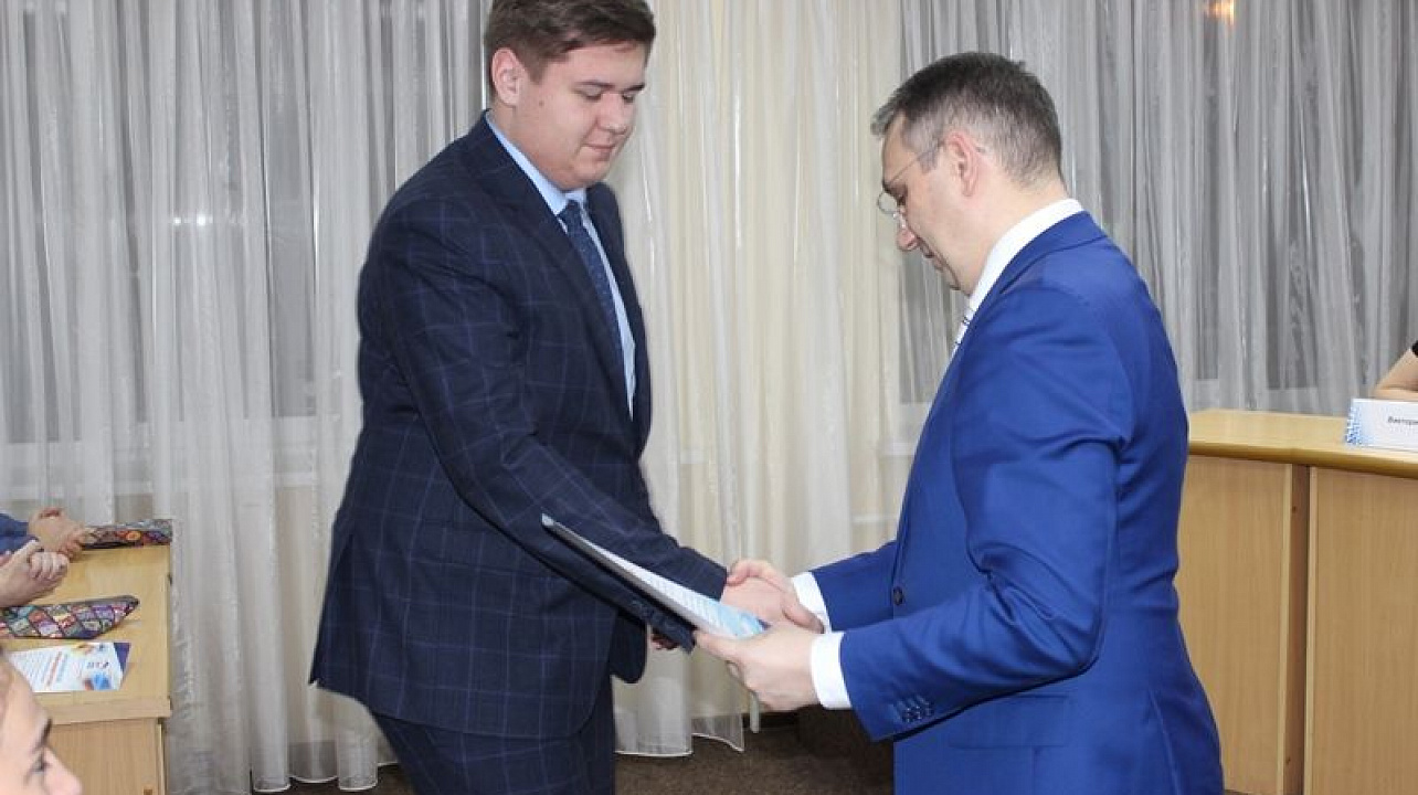 Единороссы Центрального округа города Краснодара подвели итоги года и обсудили решения XVIII Съезда партии