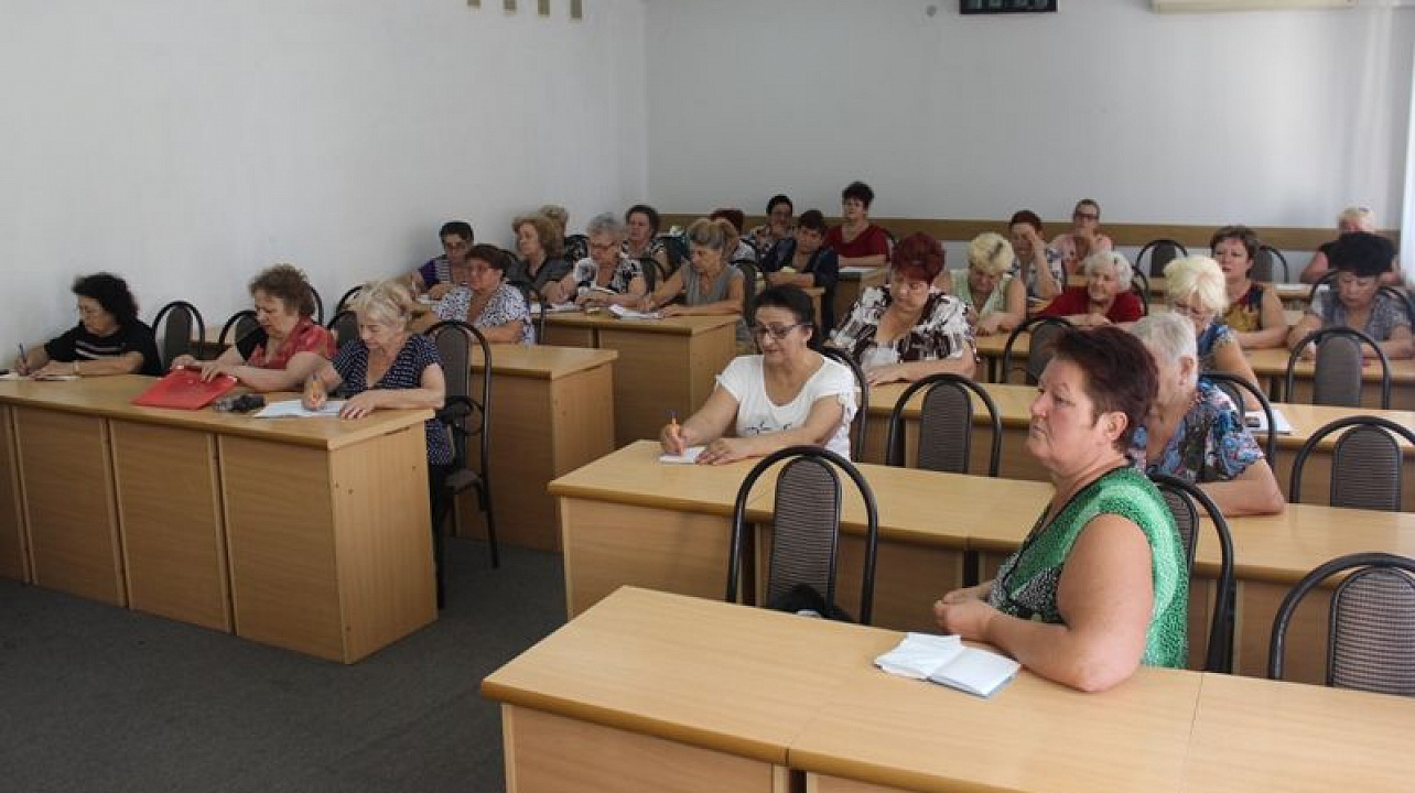 В Центральном округе обсудили вопросы санитарного порядка и благоустройства