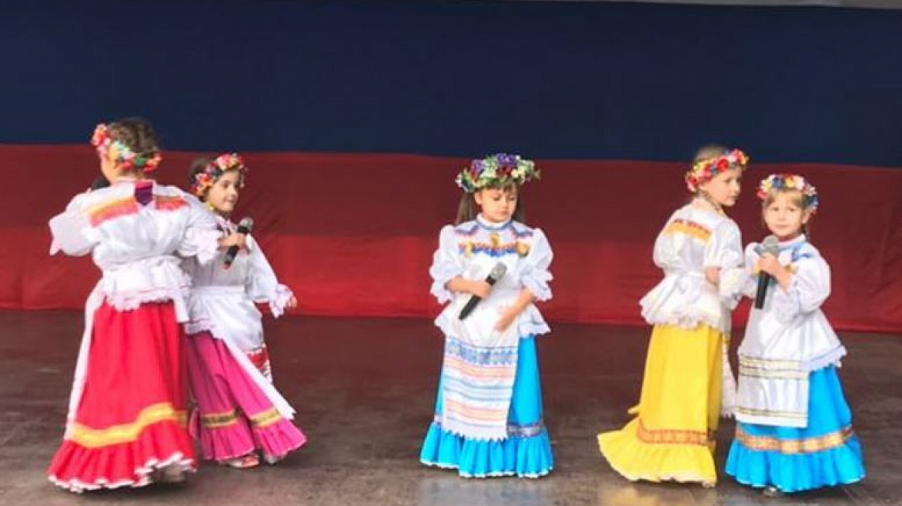 В Чистяковской роще состоялся праздник, посвященный Дню народного единства