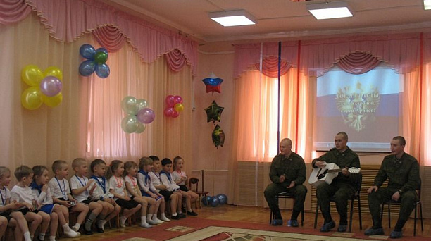 В детском саду № 99 состоялся спортивно-музыкальный праздник «Служу отечеству»