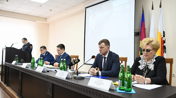 В Краснодаре возбуждено 2009 уголовных дел по незаконному обороту наркотиков