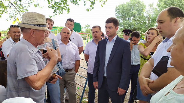 Глава администрации Прикубанского округа Александр Журавлев встретился с жителями пос. Российский