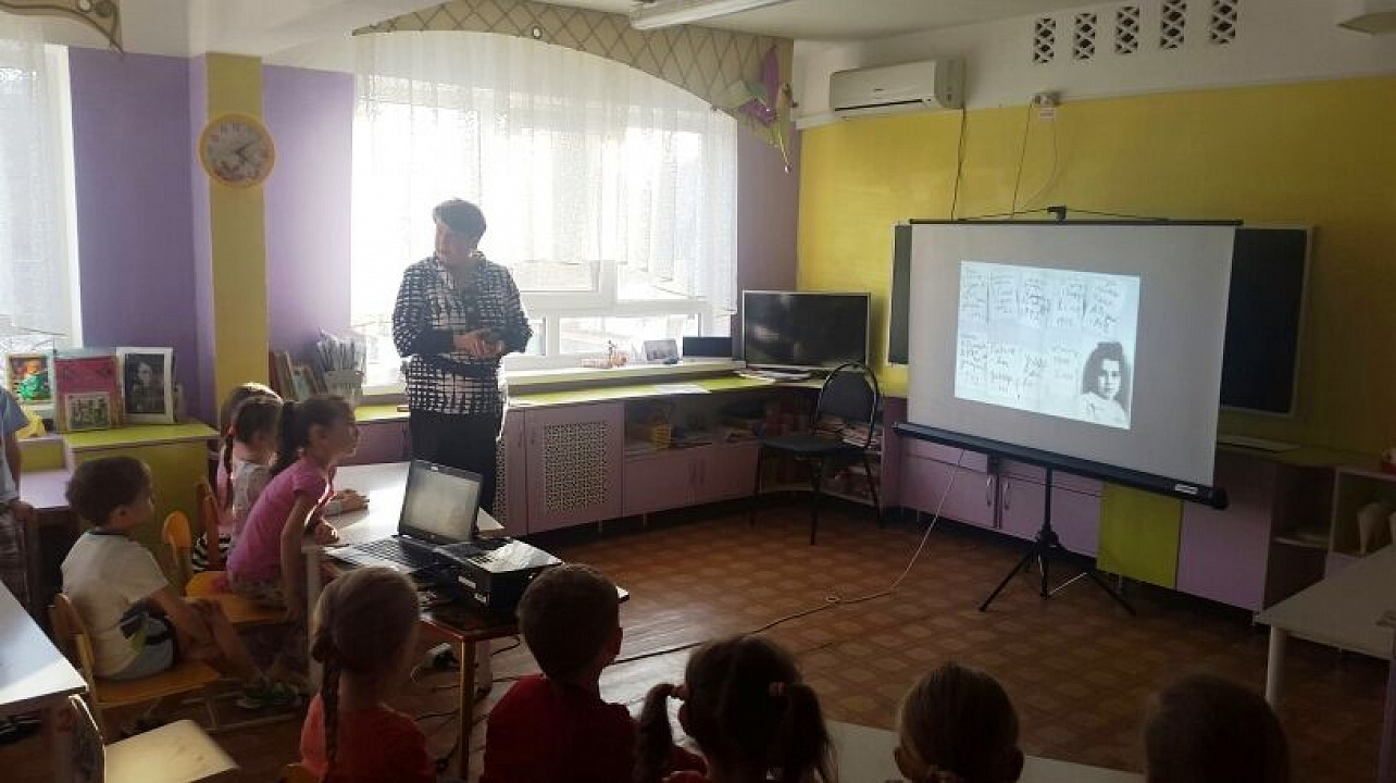 В детском саду № 124 проведено занятие, посвященное Дню снятия блокады Ленинграда