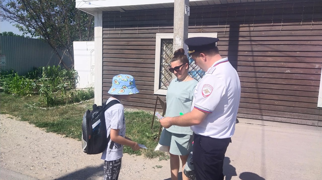 В СНТ «Автомобилист» и «Северное» с подростками прошли занятия по правилам дорожного движения