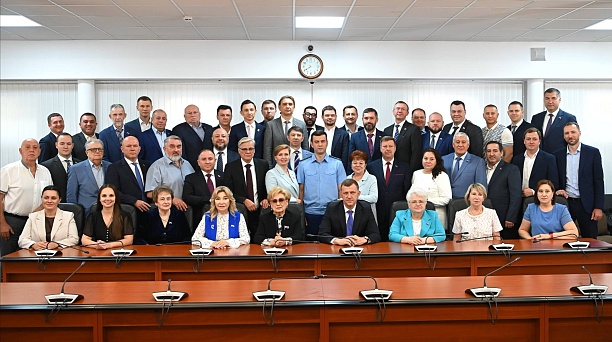 Евгений Наумов поблагодарил депутатов Гордумы Краснодара VII созыва за совместную работу