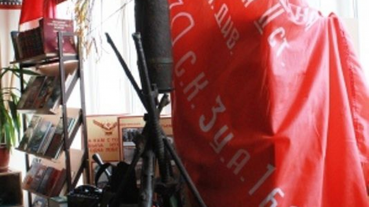 В школьном музее гимназии № 3 проходят уроки мужества