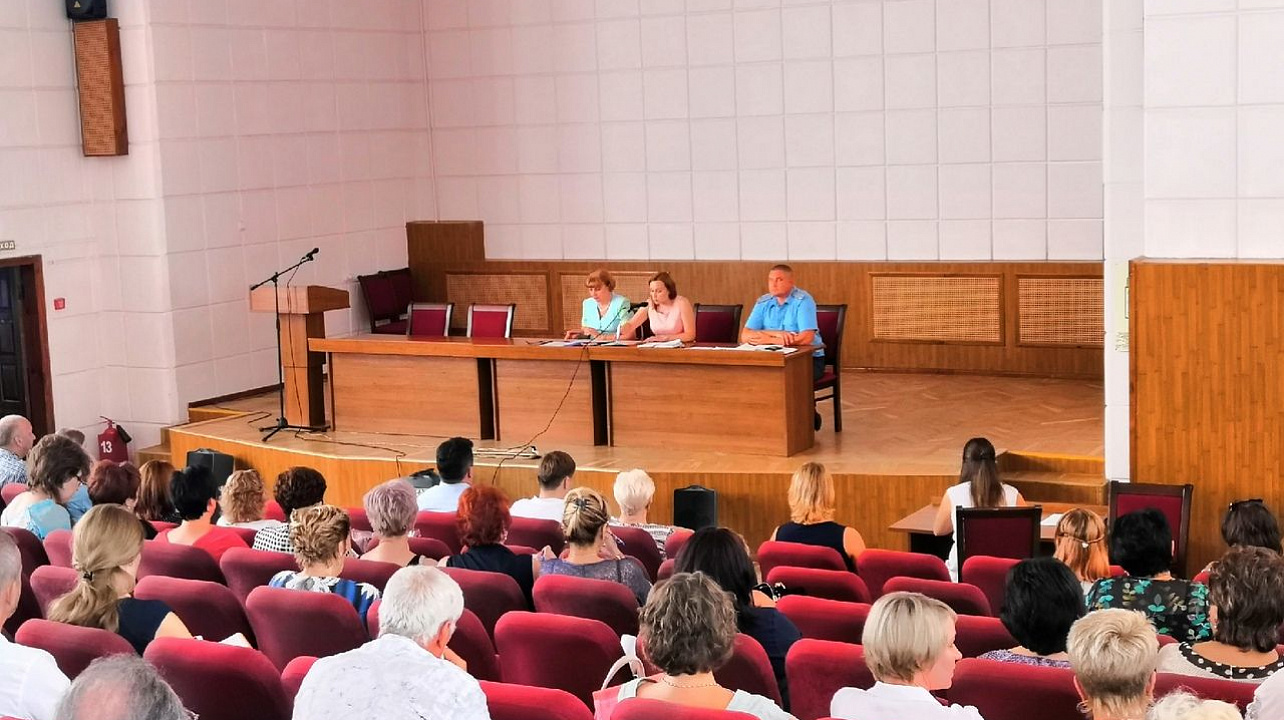 В Западном округе состоялось совещание с руководителями образовательных организаций по вопросу соблюдения пожарной безопасности