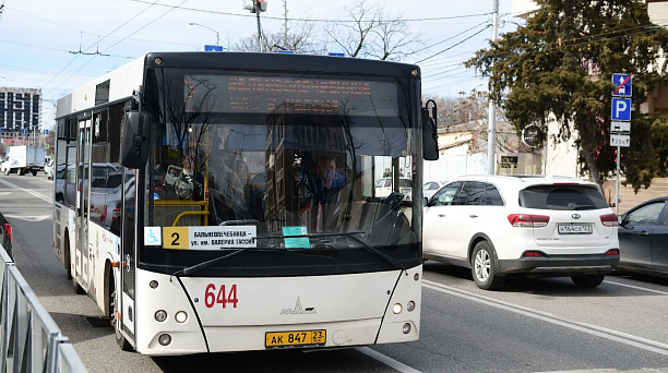 На Радоницу в Краснодаре увеличат количество маршрутов общественного транспорта