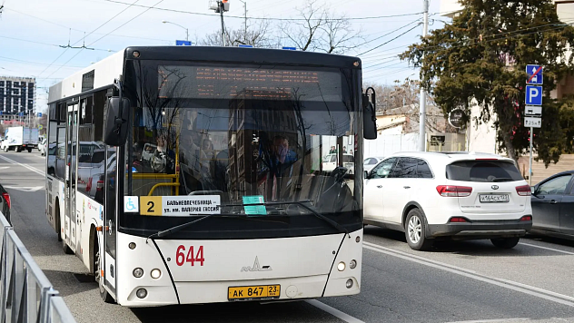 На Радоницу в Краснодаре увеличат количество маршрутов общественного транспорта