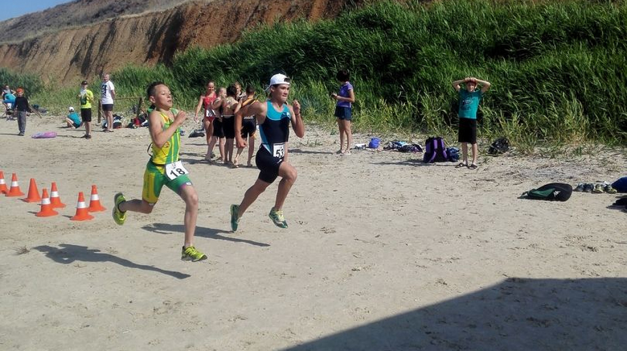 Триатлонисты Спортивной школы олимпийского резерва № 3 завоевали 7 медалей на чемпионате и первенстве Края