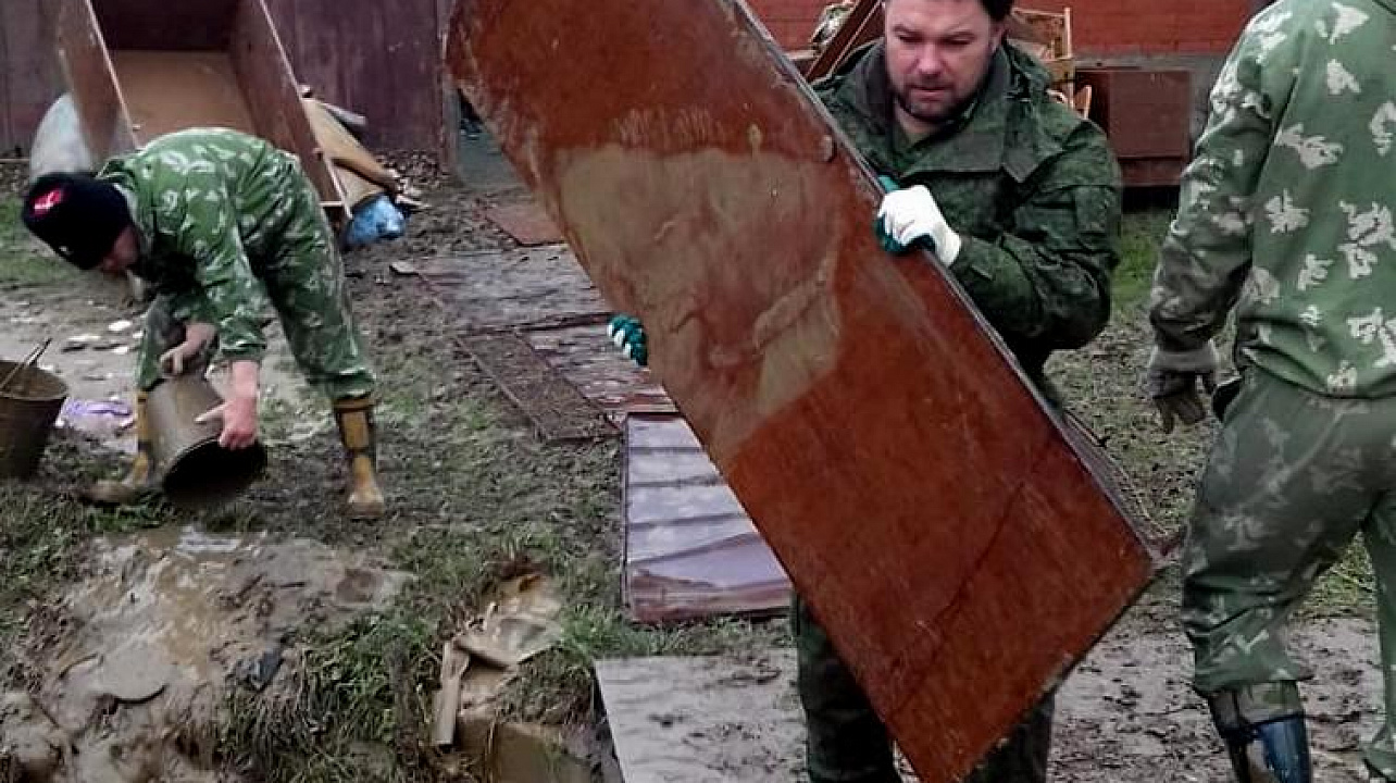 Не остались в стороне