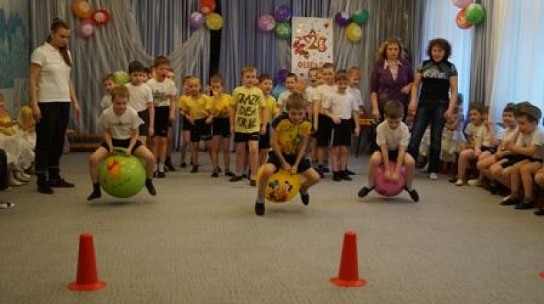 В детском саду № 1 прошли состязания между дружинами богатырей Ильи Муромца, Добрыни Никитича и Алеши Поповича