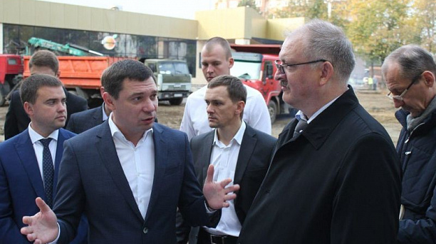 Основные работы по благоустройству площади перед кинотеатром «Болгария» в Краснодаре завершат 1 декабря