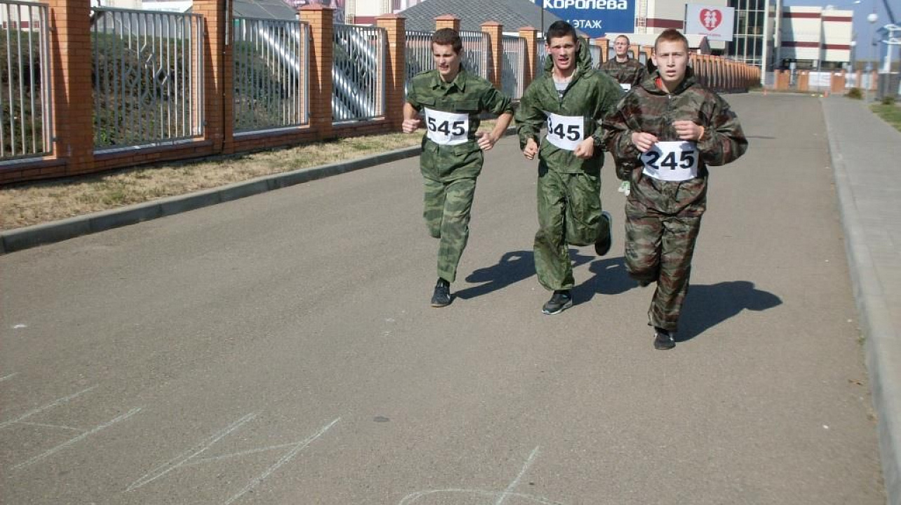 Прикубанские юноши допризывного возраста соревновались в кроссе