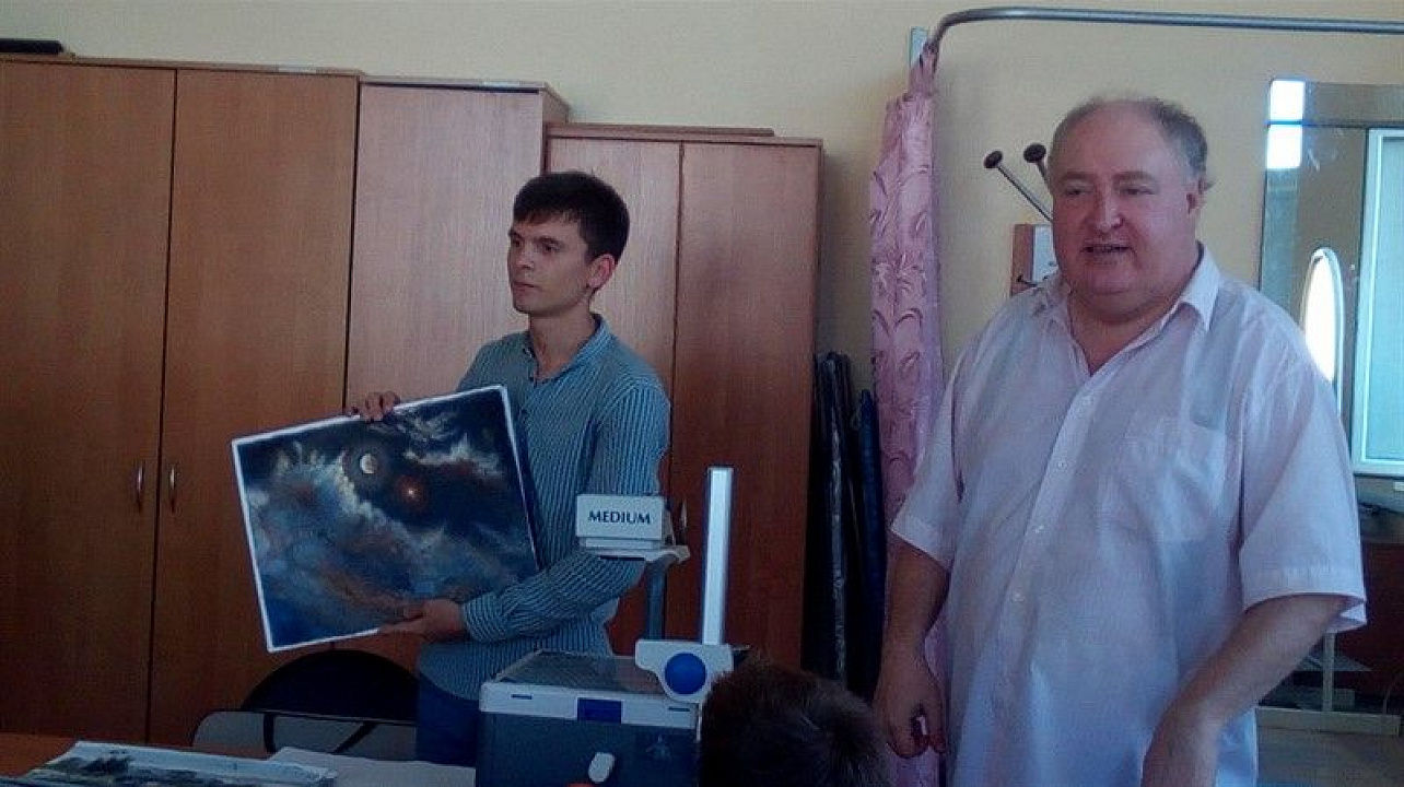 Под руководством «Содружества» в коррекционной школе №21 прошли профориентационные встречи с молодыми художниками.jpg