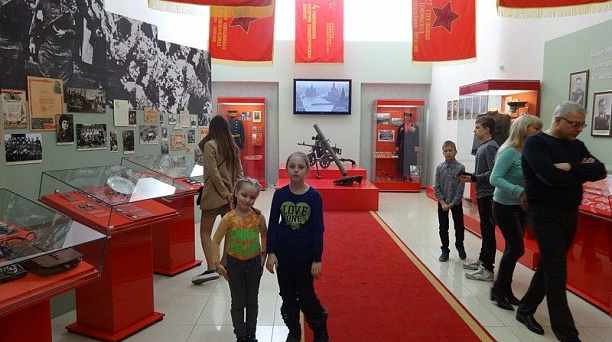 Воспитанники детского сада № 104 посетили выставку «Краснодар в годы Великой Отечественной войны»