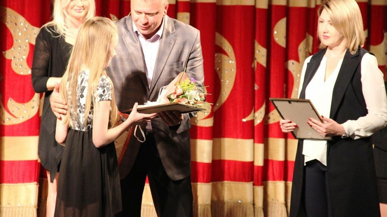 В Западном округе состоялся благотворительный спектакль