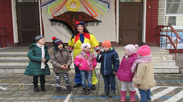 В детском саду Западного округа встретили Масленицу