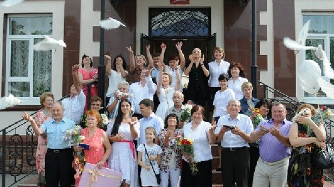 В Западном округе отметили  День семьи, любви и верности