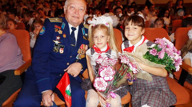 Воины-интернационалисты приняли участие в открытии патриотического месячника в школе №96 Прикубанского округа