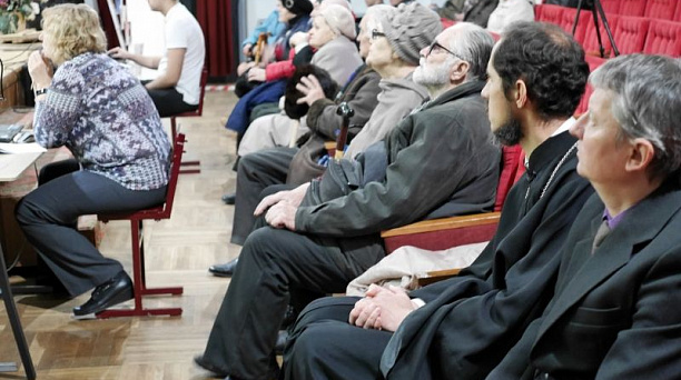 К 75-летию со дня победы в Сталинградской битве в ДК ВОС открылась виртуальная выставка «Судьба войны решалась в Сталинграде»
