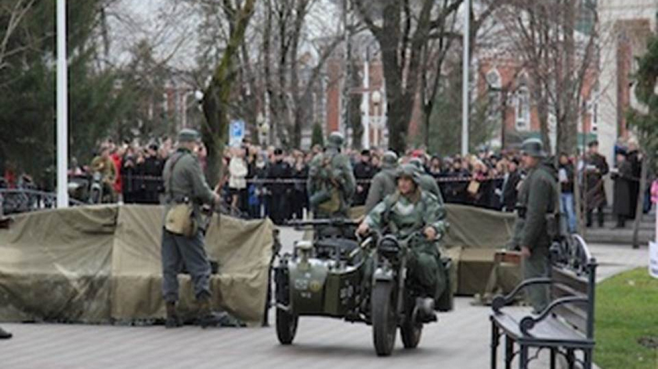 Реконструкция боя за освобождение Краснодара