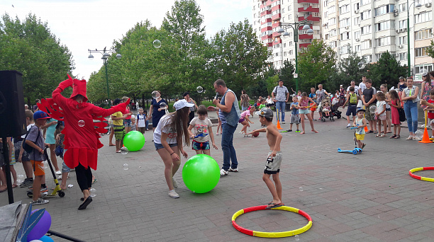 Для детей Юбилейного микрорайона провели День Нептуна