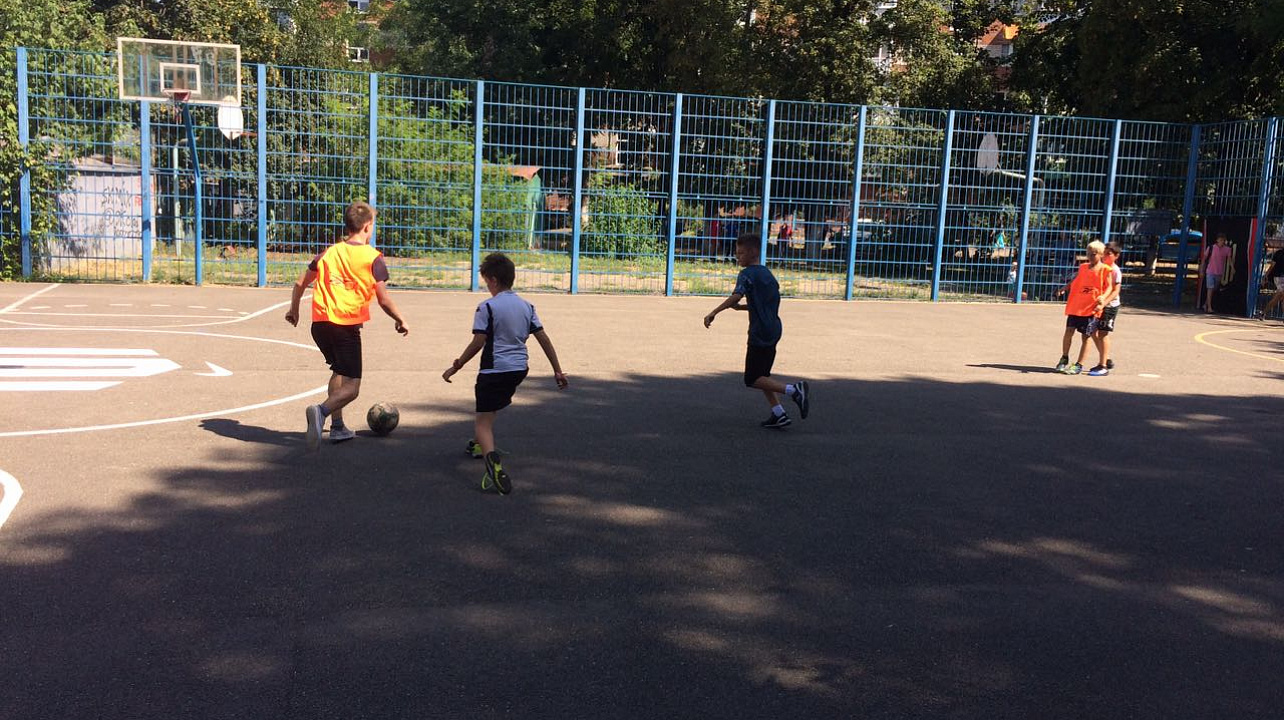 Футболисты с нашего двора