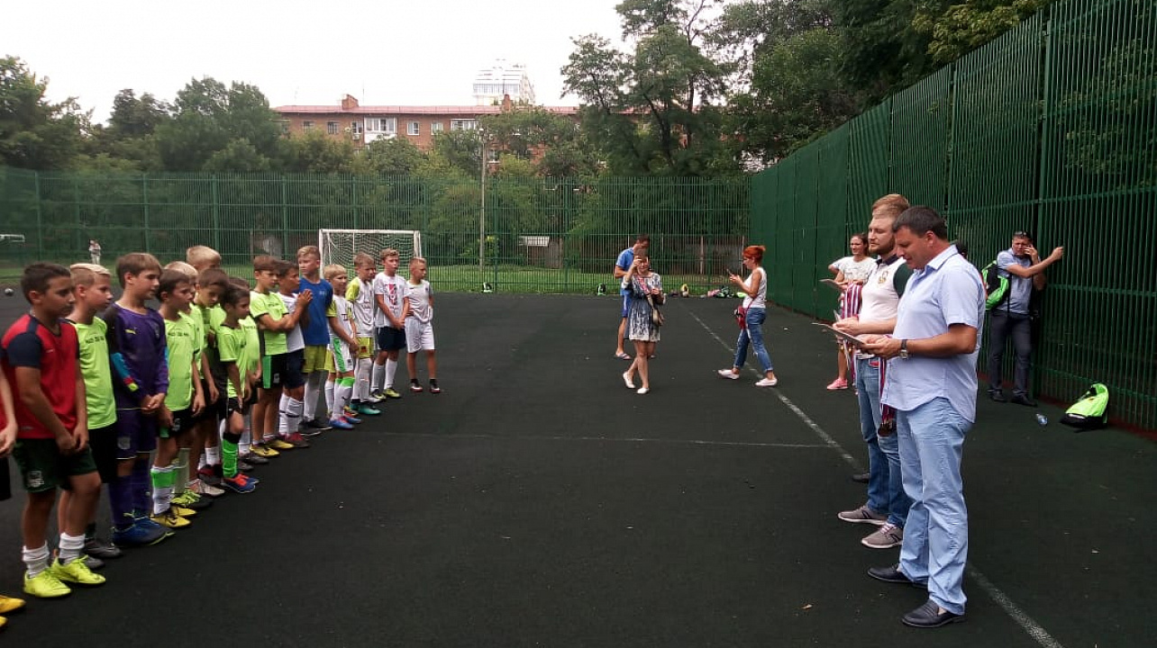 Юные футболисты перешли в следующий этап