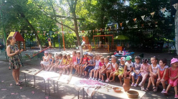 В детсаду № 48 прошла выездная выставка