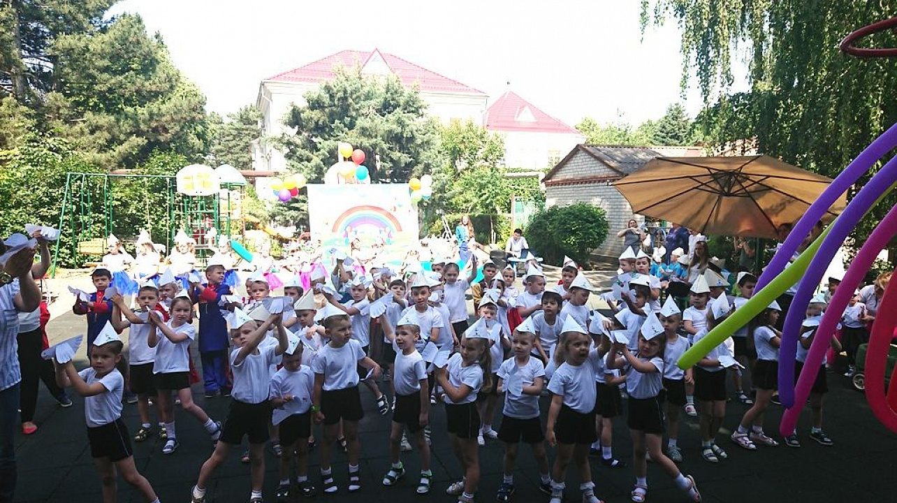 «Самый дружный хоровод»