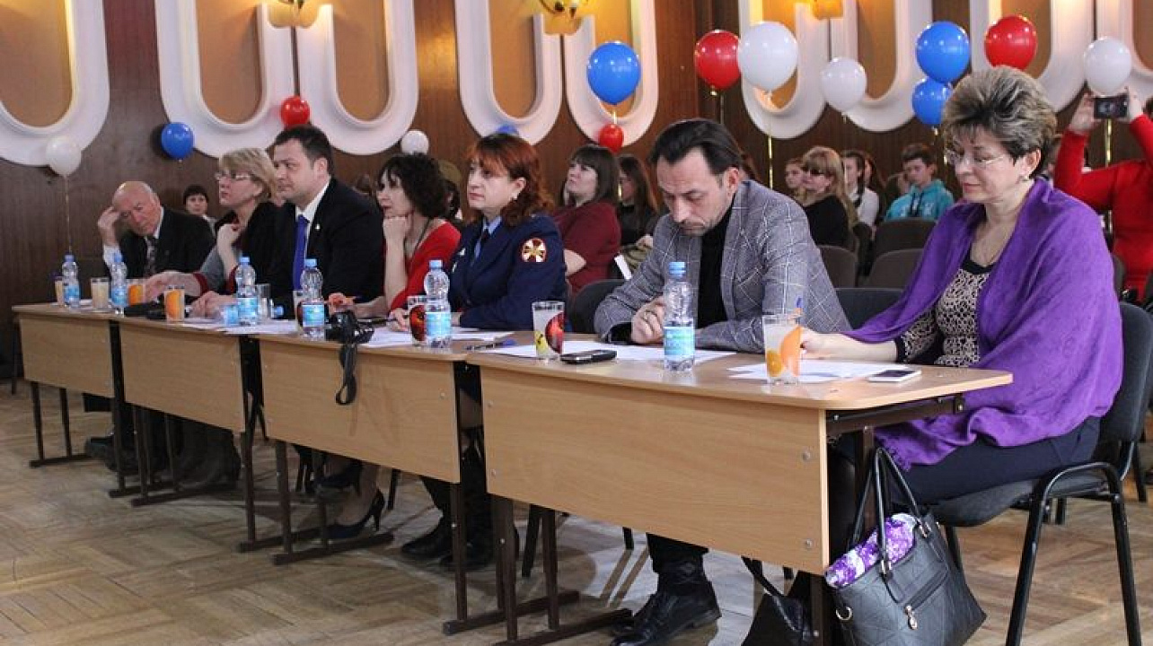 В Центральном округе состоялся окружной фестиваль «Песня в солдатской шинели»