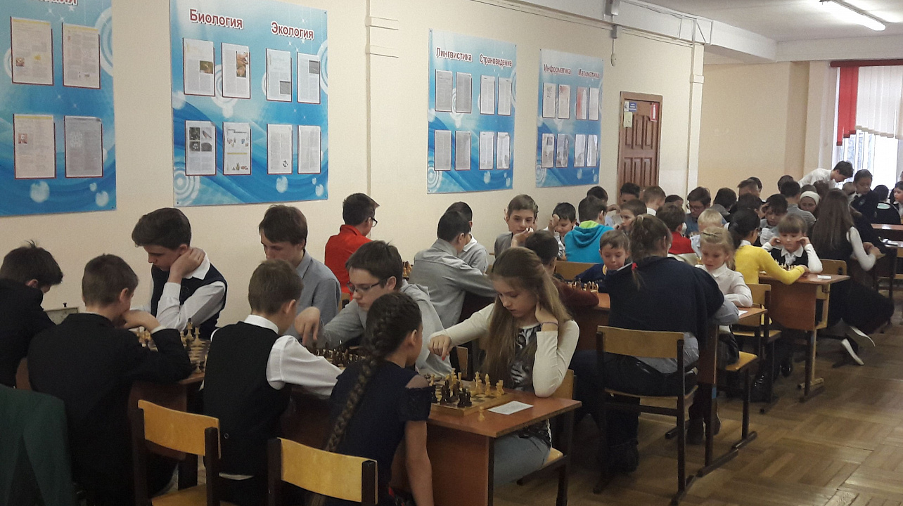 В Западном округе прошли окружные этапы соревнований по шахматам