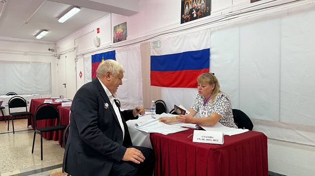 Профессиональные спортсмены и известные тренеры голосуют на выборах губернатора Кубани и депутатов городской Думы Краснодара