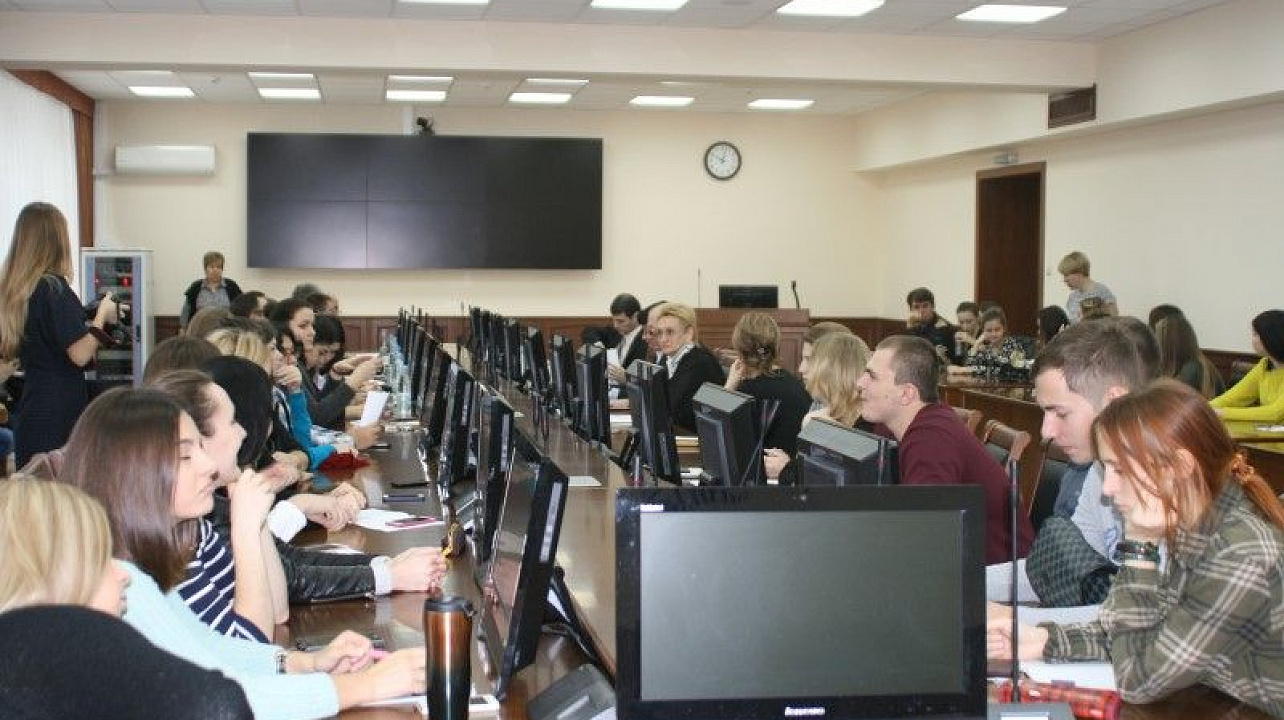 В Краснодаре прошла научно-практическая конференция «Этнос и общество в контексте межнациональных отношений» (2).JPG