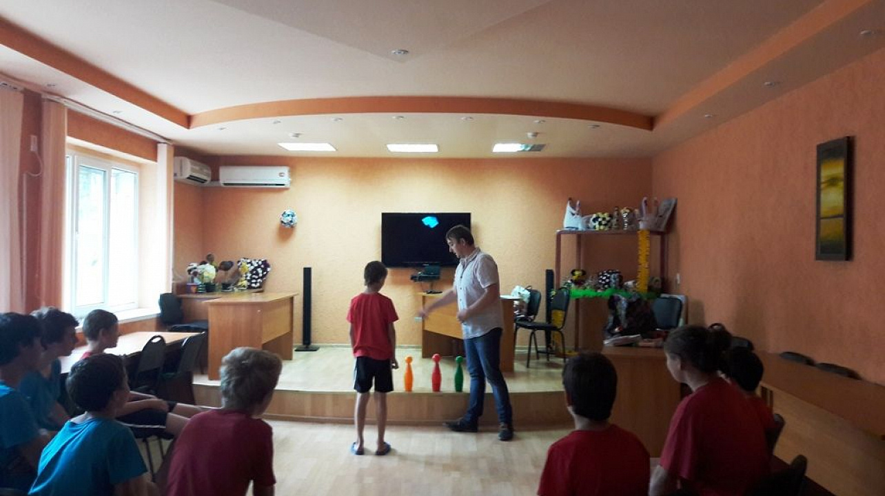 В центре временного содержания для несовершеннолетних прошло тематическое мероприятие «Пусть всегда будет солнце»