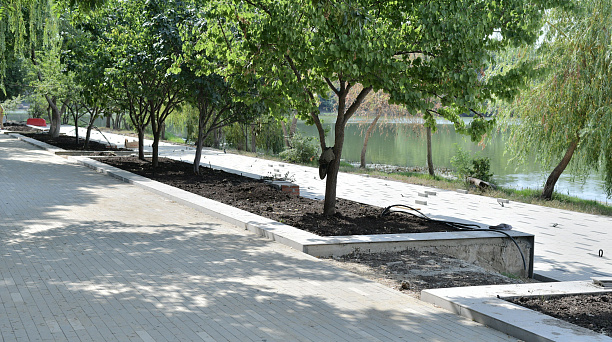 Евгений Первышов: В Краснодаре продолжается работа по созданию линейного парка вдоль Карасунов