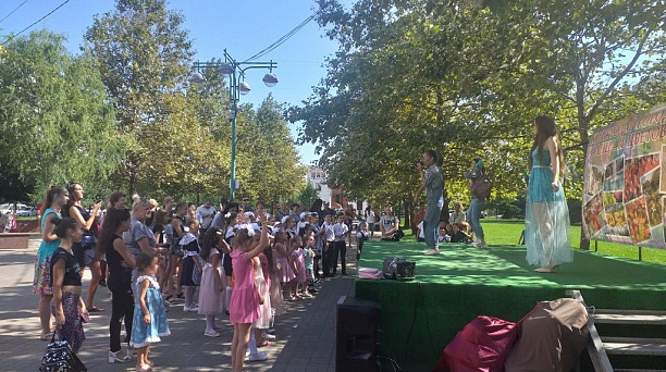 В Юбилейном микрорайоне прошел праздник во Дню знаний