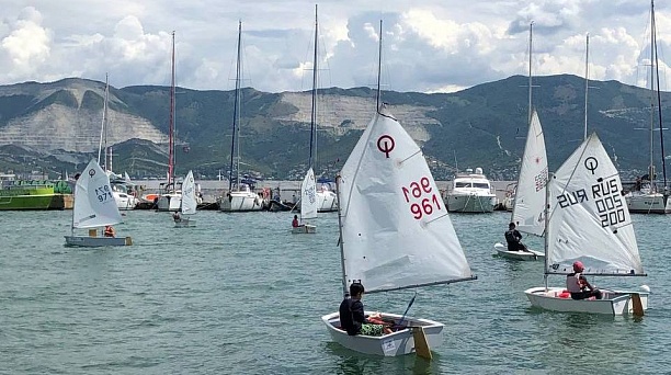 Краснодарцы завоевали награды регионального первенства по парусному спорту