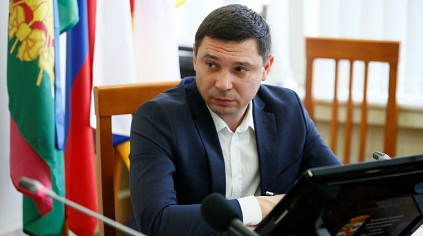 В Краснодаре обсудили ситуацию с достройкой проблемных многоквартирных домов