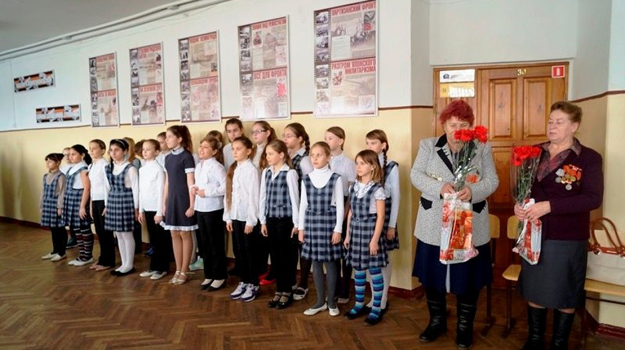 Школа №5 Западного округа взяла патриотический старт